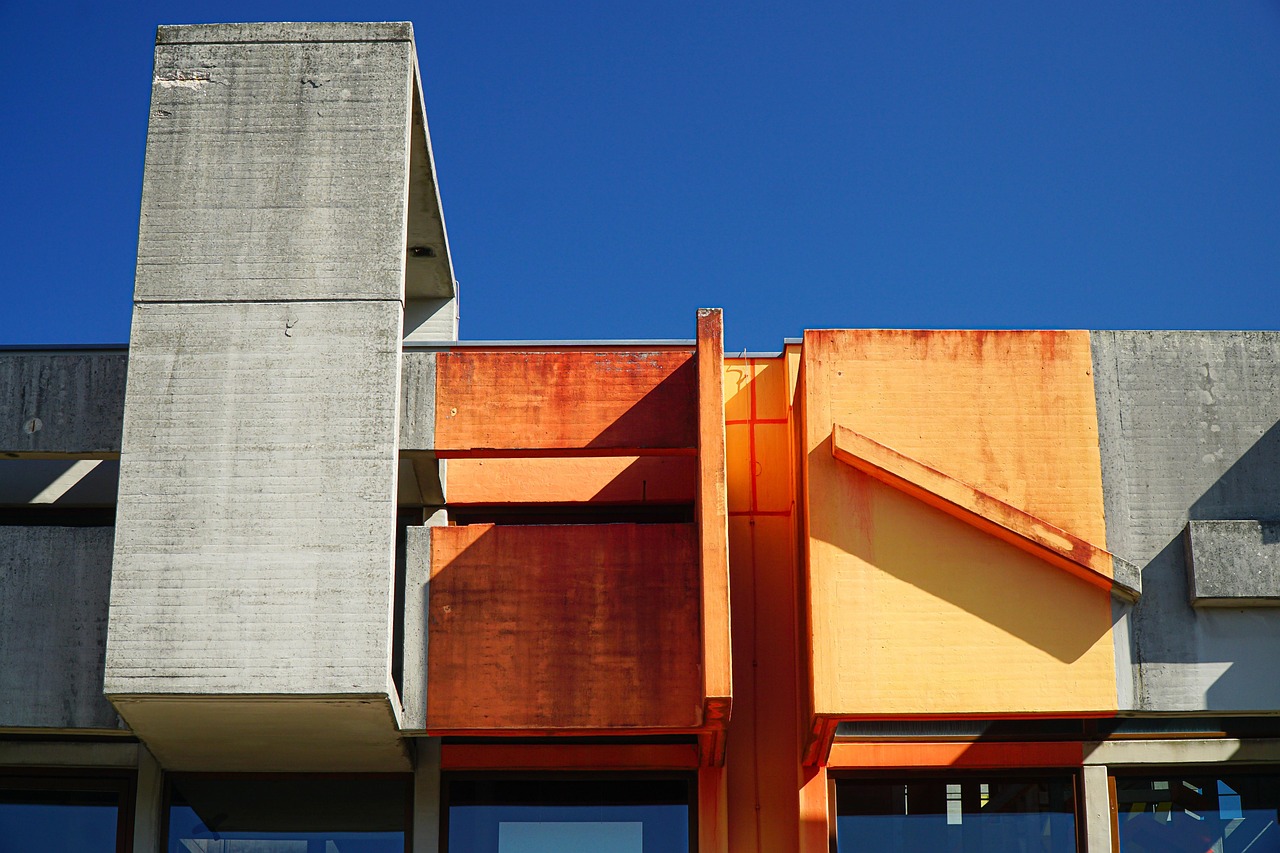 A clean glass façade, nothing concealed